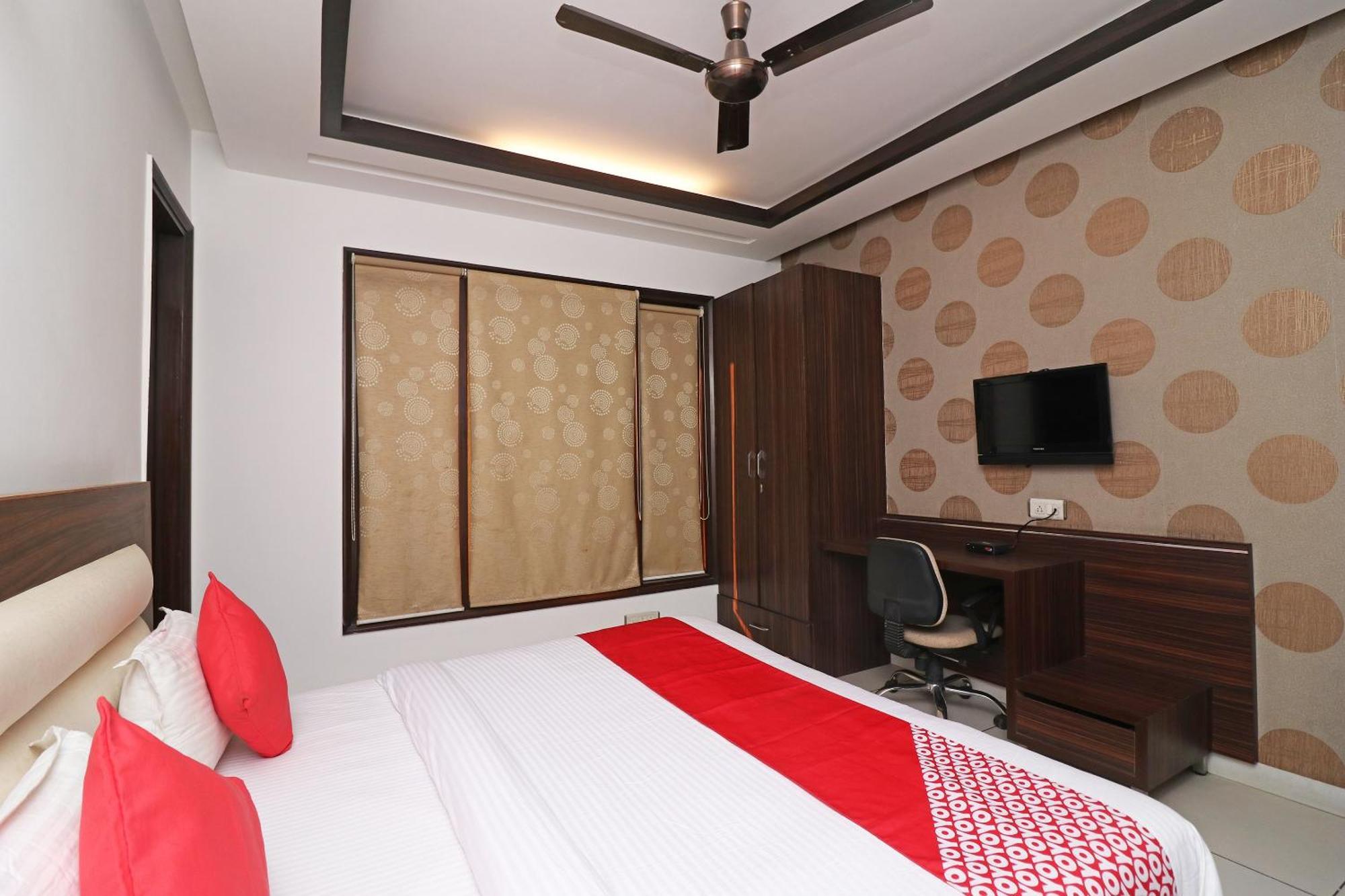 Wonderland Inn Near Aravali Biodiversity Park Gurgaon Exterior foto