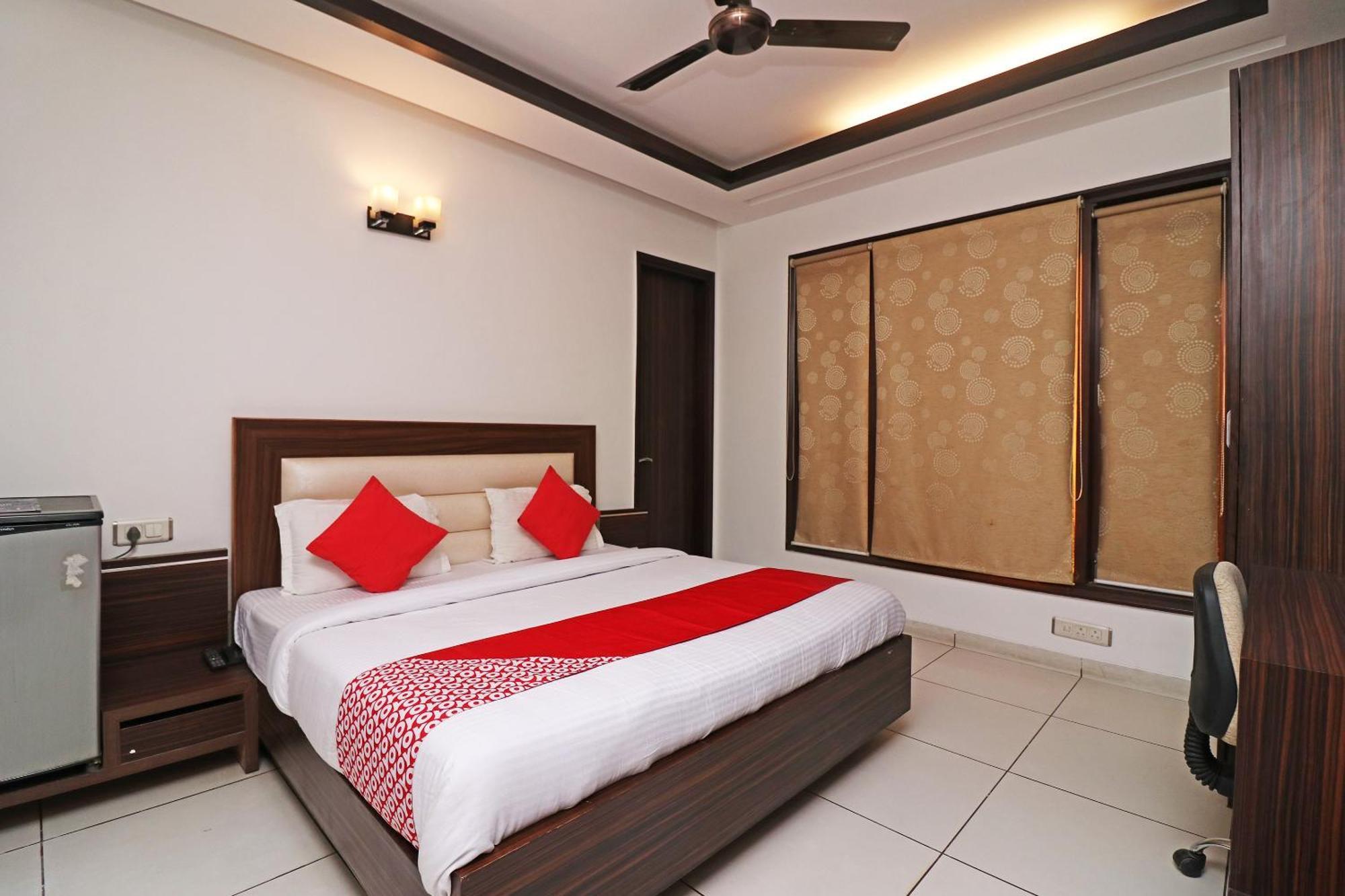 Wonderland Inn Near Aravali Biodiversity Park Gurgaon Exterior foto